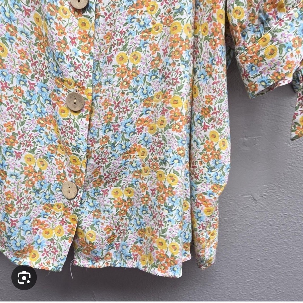 Lauren Conrad Size 3 X Floral Button-Front Puff Sleeve Top - Yellow/Blue - Picture 5 of 5
